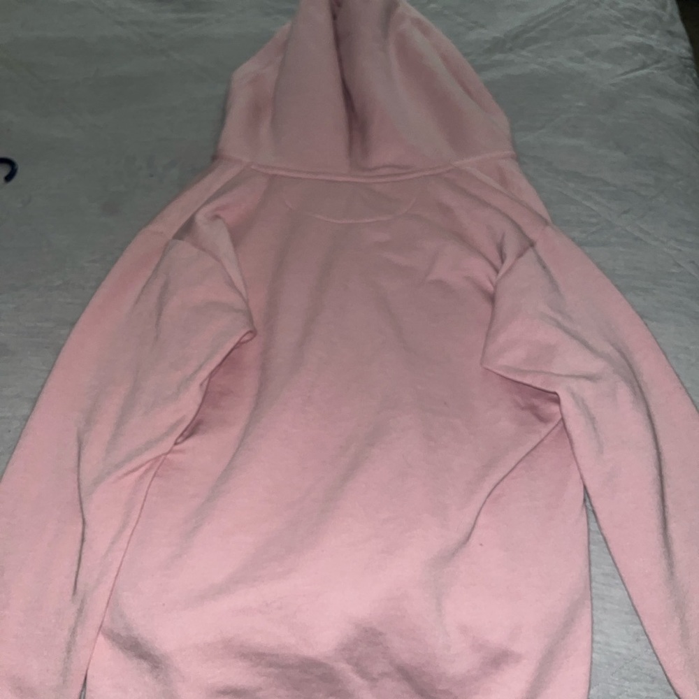 Size: Small - Picture 2 of 3